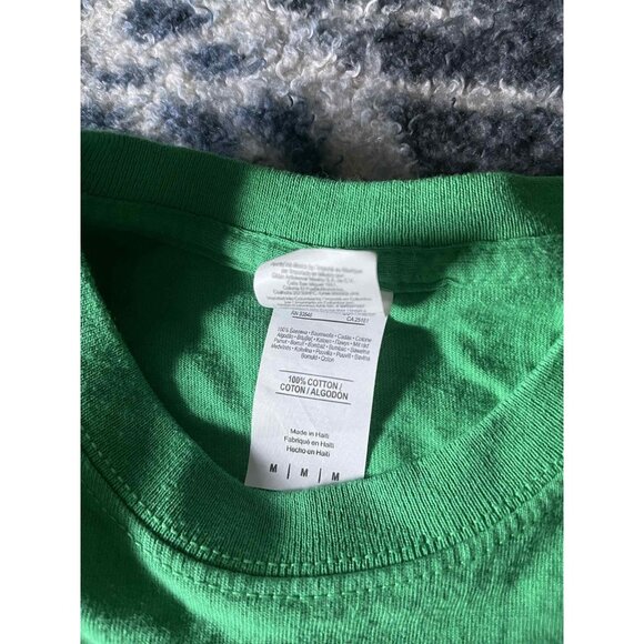 M&M Moose Shirt Mens Medium Green Alaska Novelty Cartoon Graphic 100% Cotton Tee - Picture 3 of 5